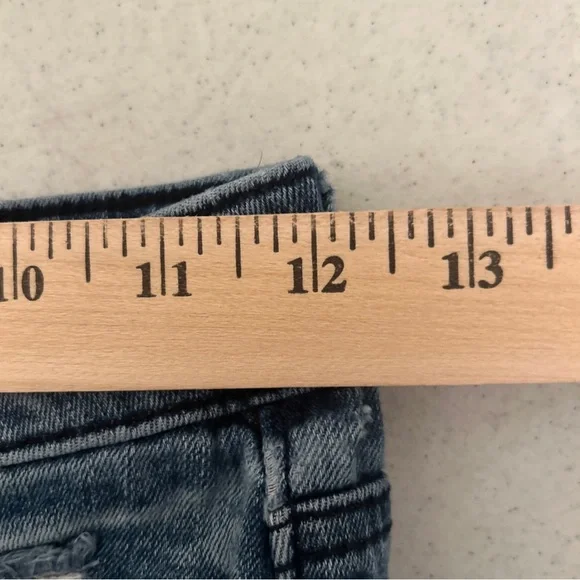 Oasis By Eunina Jeans Women’s Juniors 3 Distressed Faded Skinny - Picture 8 of 13